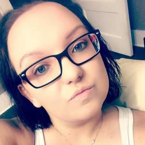 Meet your Posher, Stefanie